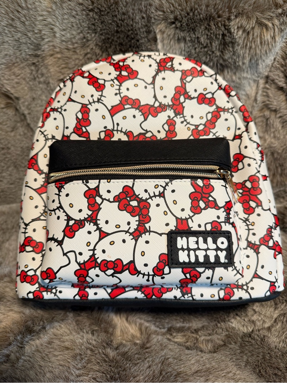 Hello Kitty White & Red Patterned Mini Backpack